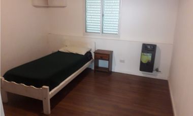 Chalet 5 ambientes barrio pompeya