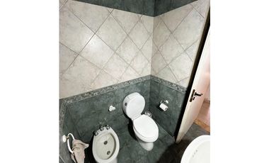 casa de 4 ambientes en venta en lujan apto credito