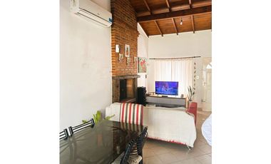 casa de 4 ambientes en venta en lujan apto credito