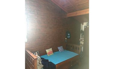 casa de 4 ambientes en venta en lujan apto credito