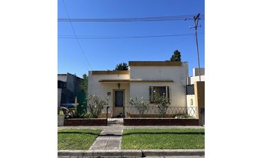 Venta de Casa en Barrio Sarmiento