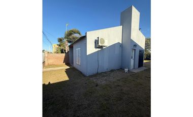 CASA COVILU - CALLE KENNEDY - LAS ACACIAS LUJAN(B)