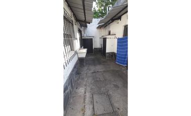 IMPECABLE CASA en PH EN ALQUILER - Ituzaingó Norte. A MTS DE AV. RATTI