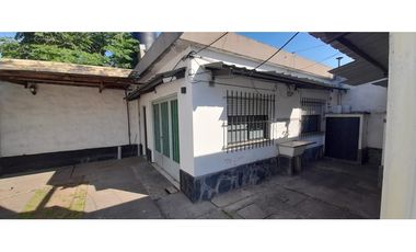 IMPECABLE CASA en PH EN ALQUILER - Ituzaingó Norte. A MTS DE AV. RATTI
