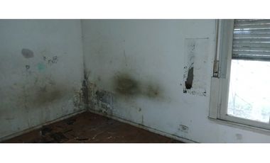 2 CASAS  CON GALPON A REFACCIONAR