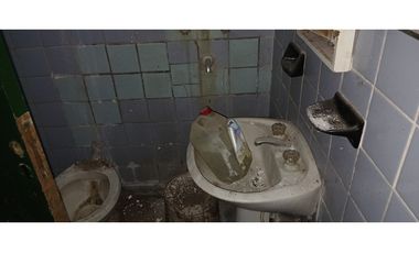 2 CASAS  CON GALPON A REFACCIONAR