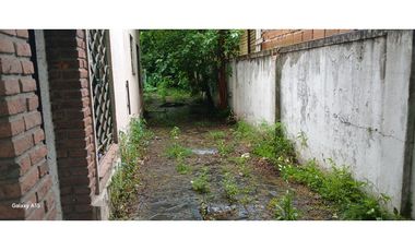 2 CASAS  CON GALPON A REFACCIONAR