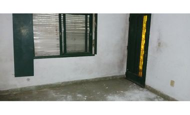 2 CASAS  CON GALPON A REFACCIONAR