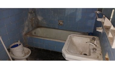 2 CASAS  CON GALPON A REFACCIONAR