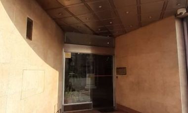 DEPTO 4 AMB EN LANUS OESTE SOBRE AV. H. YRIGOYEN