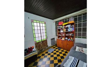 Venta Casa en Jauregui