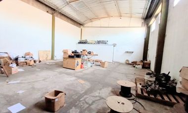 GALPÓN DE 1.385M2 EN CRUCESITA - SALIDA A 2 CALLES