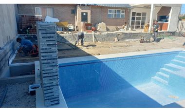 Construcción de piscinas a medida de hormigon armado