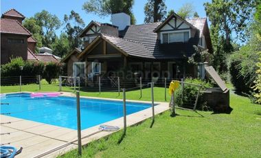 CASA A LA VENTA EN CLUB DE CAMPO ESTANCIA LA TRADICON