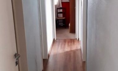 DEPTO 4 AMB EN LANUS OESTE SOBRE AV. H. YRIGOYEN