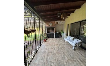 Casa Barrio Leconte Santa Ana