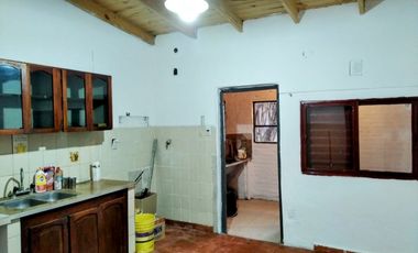 CASA EN VENTA ZEBALLOS