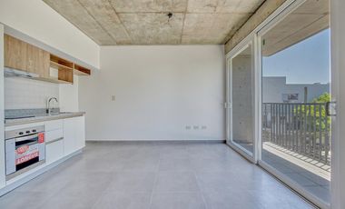 monoambiente en venta en lujan centro con balcón al frente