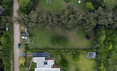 Terreno a la venta en hosteria sur calle el benteveo