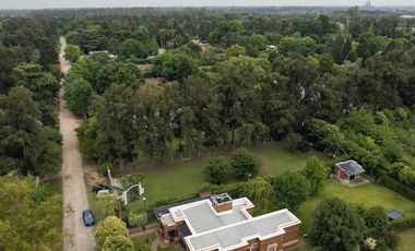 Terreno a la venta en hosteria sur calle el benteveo