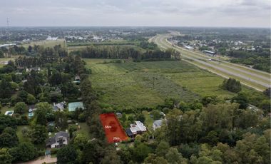 Terreno a la venta en hosteria sur calle el benteveo