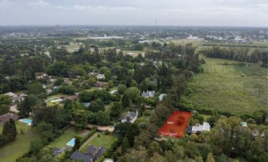 Terreno a la venta en hosteria sur calle el benteveo