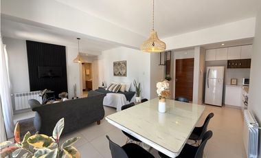 Departamento 2 ambientes en venta en lujan centro con balcón y cochera Av. humberto primo