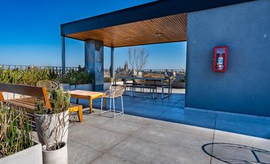 Departamento 2 ambientes en venta en lujan centro con balcón y cochera Av. humberto primo