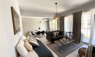 Departamento 2 ambientes en venta en lujan centro con balcón y cochera Av. humberto primo