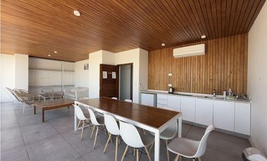 Departamento 2 ambientes en venta en lujan centro con balcón y cochera Av. humberto primo