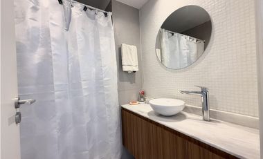 Departamento 2 ambientes en venta en lujan centro con balcón y cochera Av. humberto primo