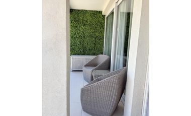 Departamento 2 ambientes en venta en lujan centro con balcón y cochera Av. humberto primo