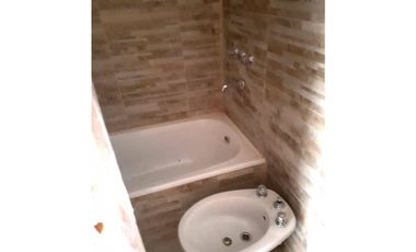 departamento duplex 3 ambientes en venta en lujan planta baja con patio y cochera apto credito