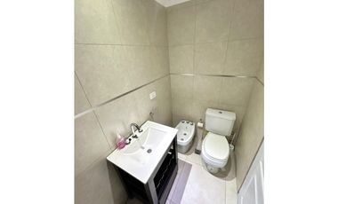 Departamento  monoambiente en venta en planta baja lujan centro