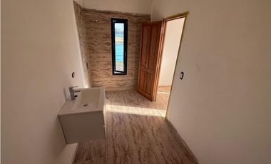 Casa a la venta en Barrio cerrado Los Juncos lote Q7