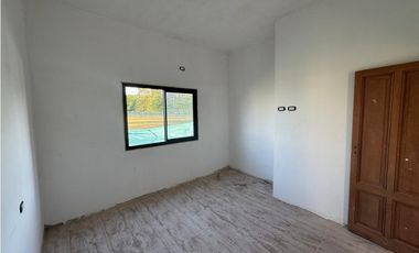 Casa a la venta en Barrio cerrado Los Juncos lote Q7