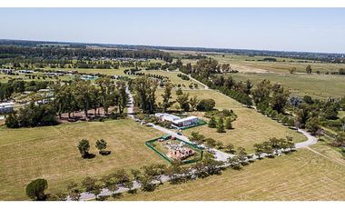 Casa de 5 ambientes a estrenar en venta en everlinks Golf