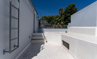 Casa a la venta en lujan centro calle Hipolito Yrigoyen 1182