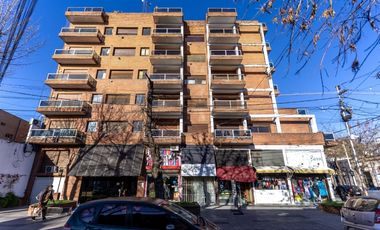 departamento 2 ambientes en venta en lujan centro con terraza Lavalle y mariano moreno