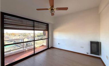 departamento 2 ambientes en venta en lujan centro con terraza Lavalle y mariano moreno