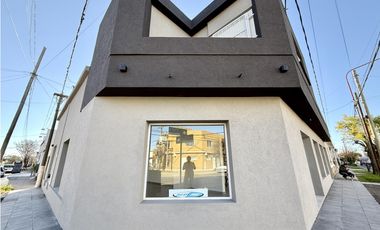 Local a estrenar en venta en lujan centro