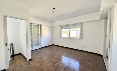 Local a estrenar en venta en lujan centro