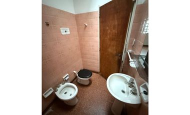 casa de 3 ambientes en venta en lujan