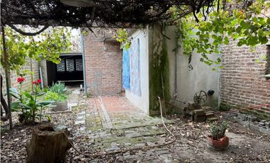 casa de 3 ambientes en venta en lujan