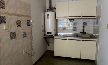 casa de 3 ambientes en venta en lujan