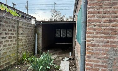 casa de 3 ambientes en venta en lujan