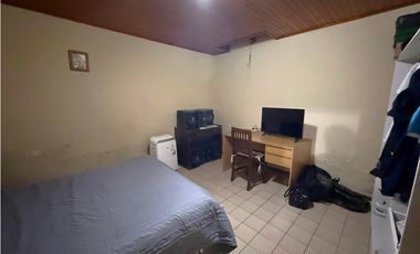 casa en venta en lujan centro 25 de mayo 189