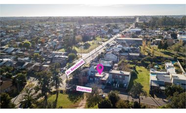 casa en venta en lujan centro calle zitarrosa y av f. beschtedt