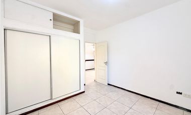 Departamento 3 ambientes en sarmiento 660 centro planta baja