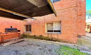 Departamento 3 ambientes en sarmiento 660 centro planta baja